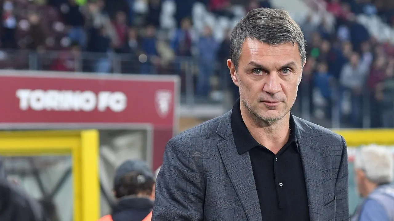 Paolo Maldini Ungkap Tiga Nama Alternatif Selain Pirlo di Timnas Italia
