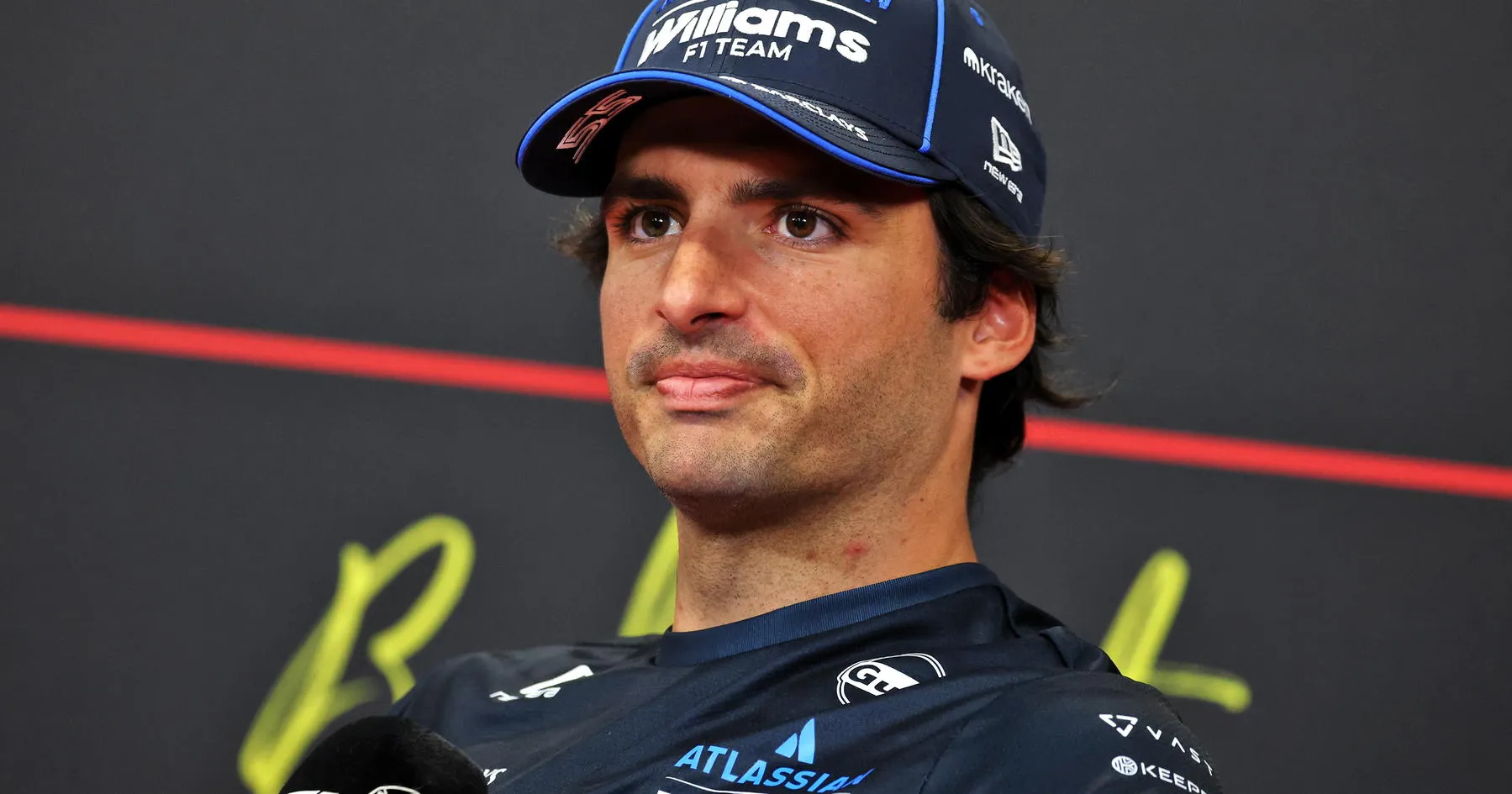 Sainz Akui Jadwal Tertunda, Keputusan Besar Menanti - sumber: (racingnews365)