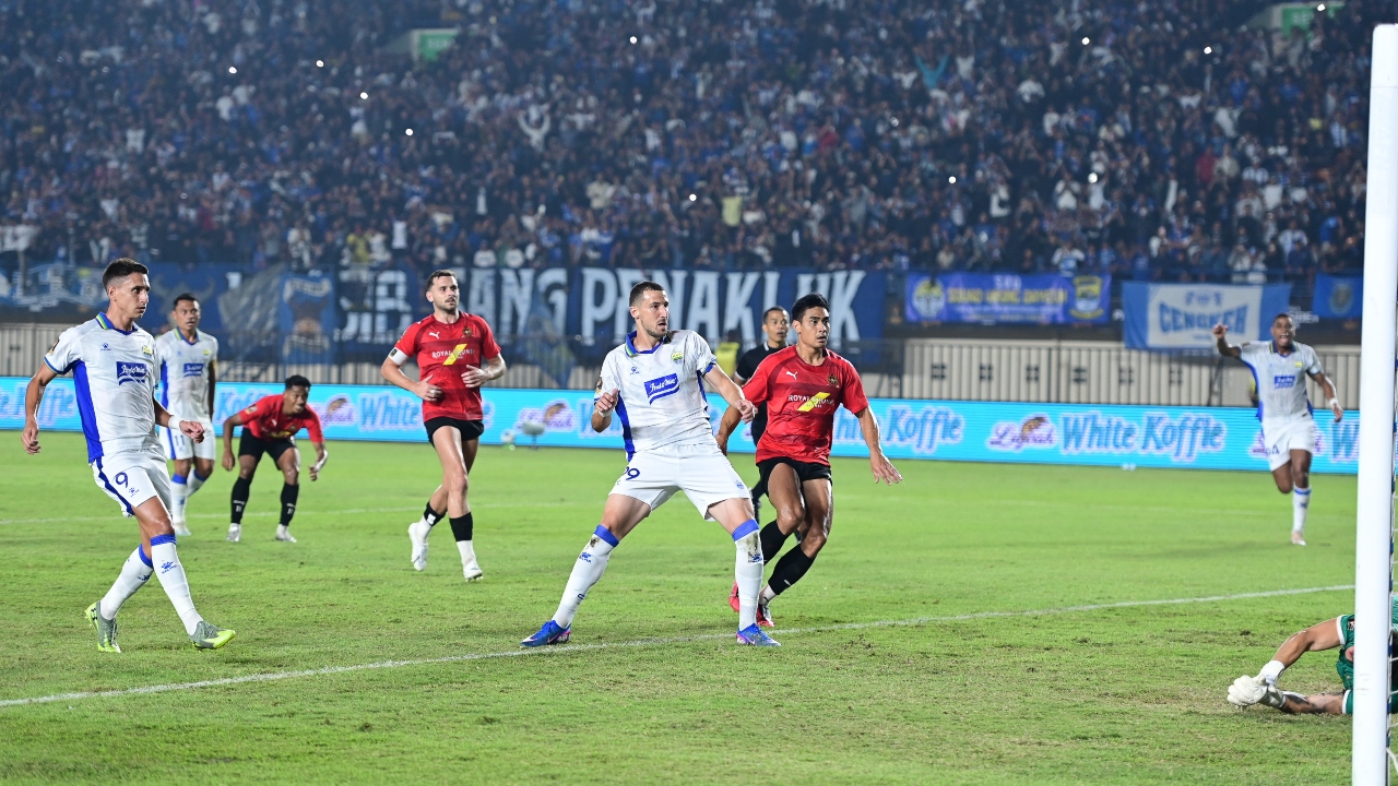 Tak Pakai Nomor 9 di Persib, Begini Penjelasan Balsa Sekulic