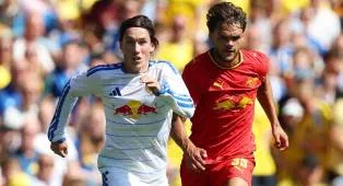 Tampil Impresif, Leeds United Kalahkan RB Leipzig 2-0