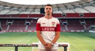 VfB Stuttgart Resmi Datangkan Dzenan Pejcinovic dari VfL Wolfsburg