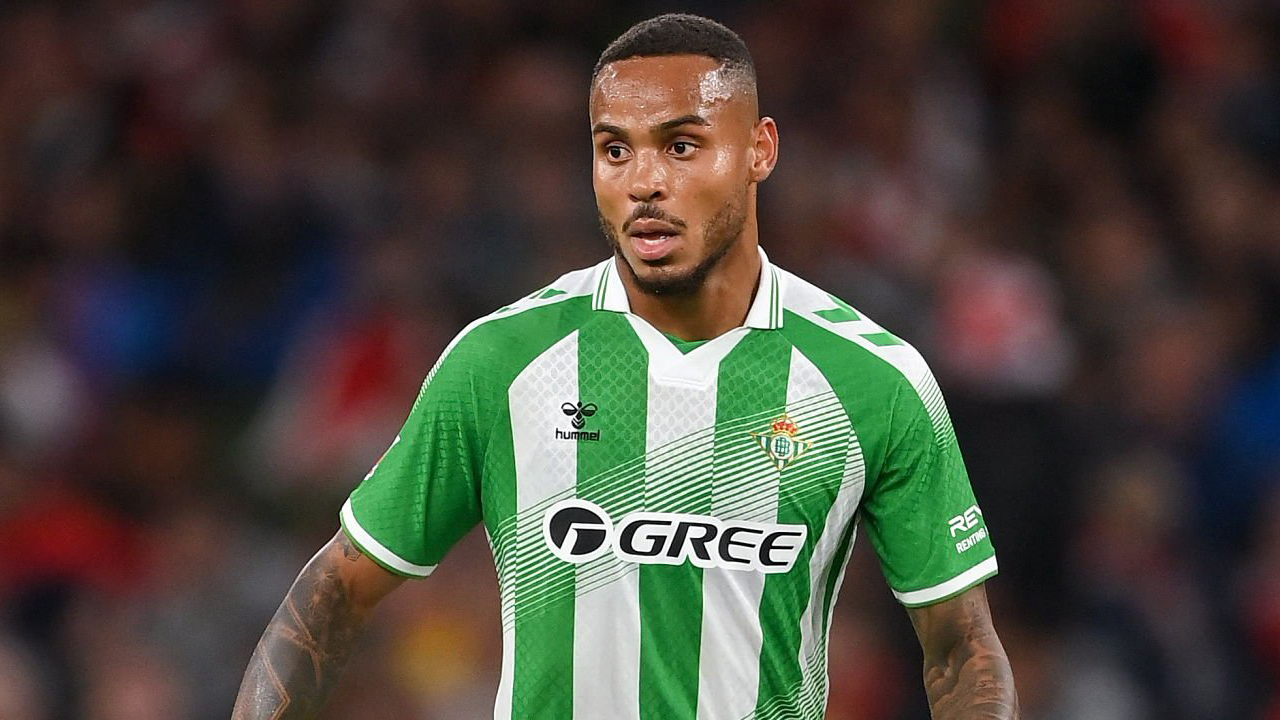 Barcelona Pertimbangkan Natan sebagai Pengganti Ronald Araujo