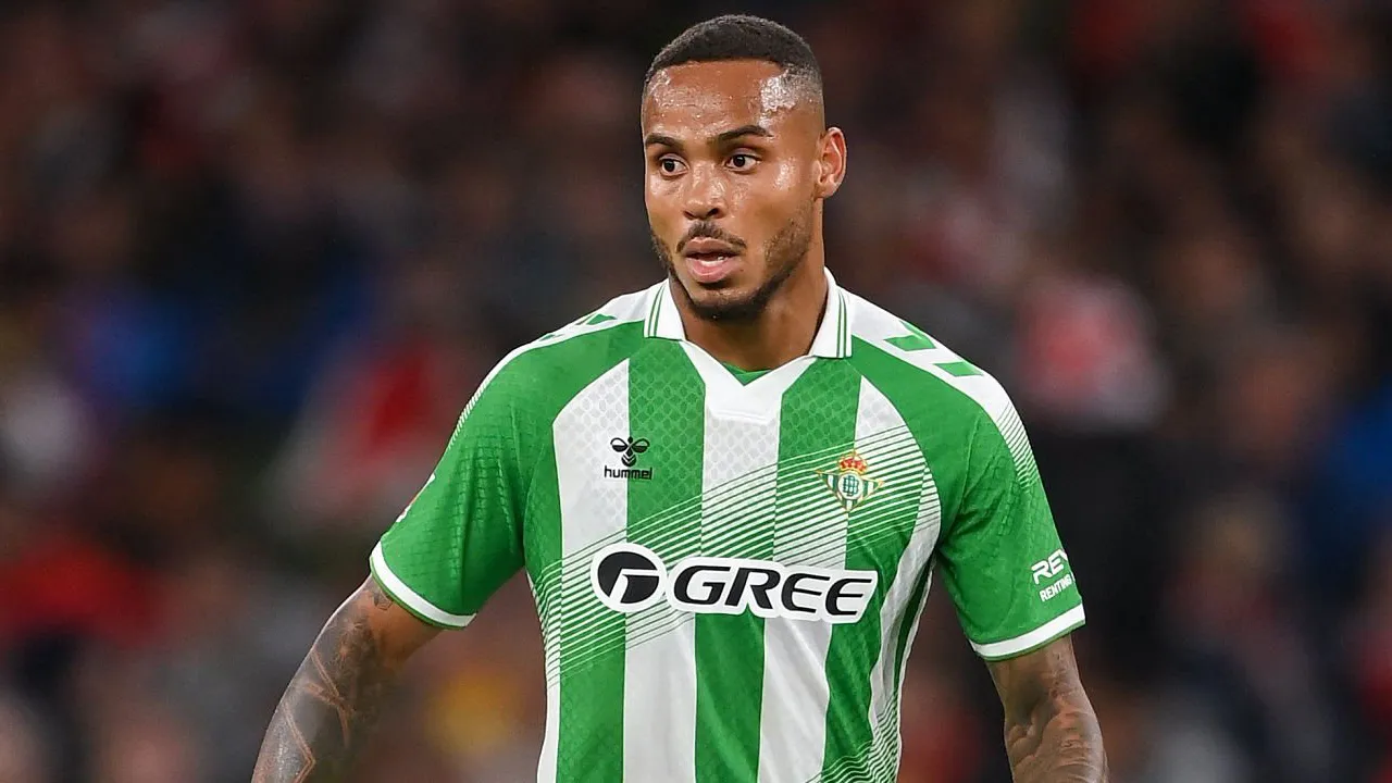 Barcelona Pertimbangkan Natan sebagai Pengganti Ronald Araujo