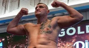 Belum Genap Sebulan Kalah dari Fury, Mariusz Wach Kembali Naik Ring