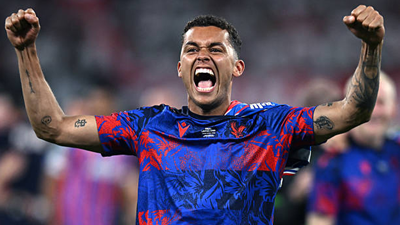 Brennan Johnson Resmi Gabung Everton, Dwight McNeil ke Crystal Palace