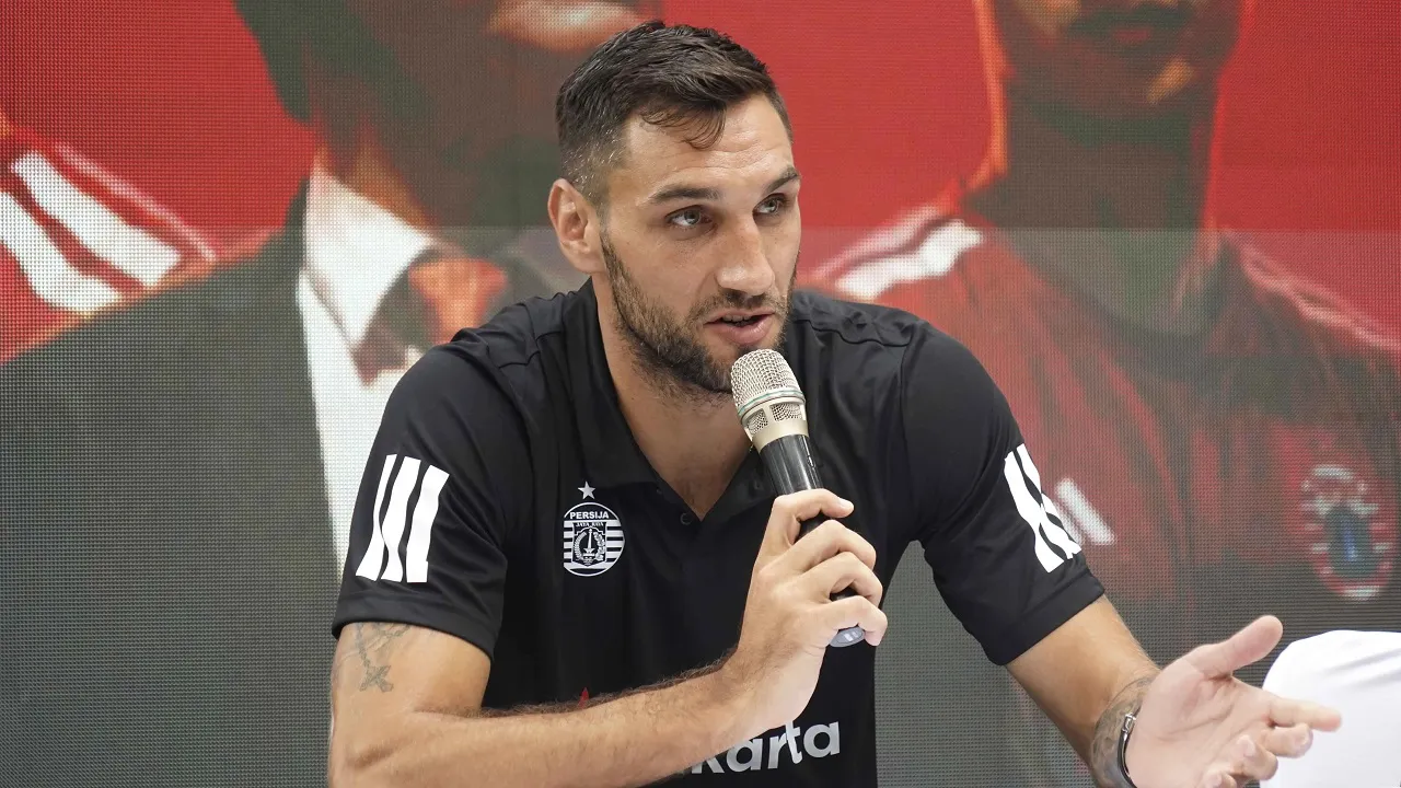 Dennis Kolinger Nikmati Proses Adaptasi Di Skuat Persija Jakarta