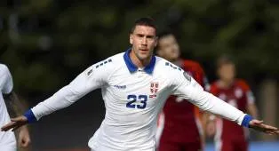 Dusan Vlahovic Ngarep Bisa Memperkuat Barcelona