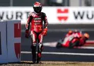 Francesco Bagnaia Terjatuh di GP Inggris, CCTV Ungkap Fakta Mengejutkan
