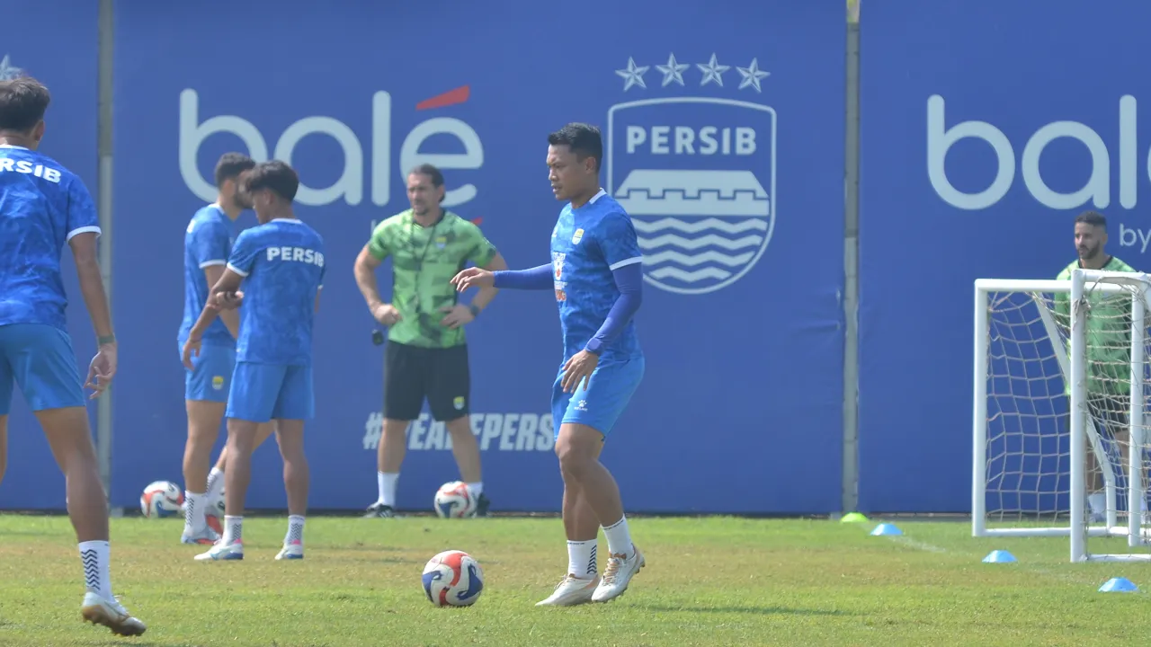 Gelandang Persib, Dedi Kusnandar