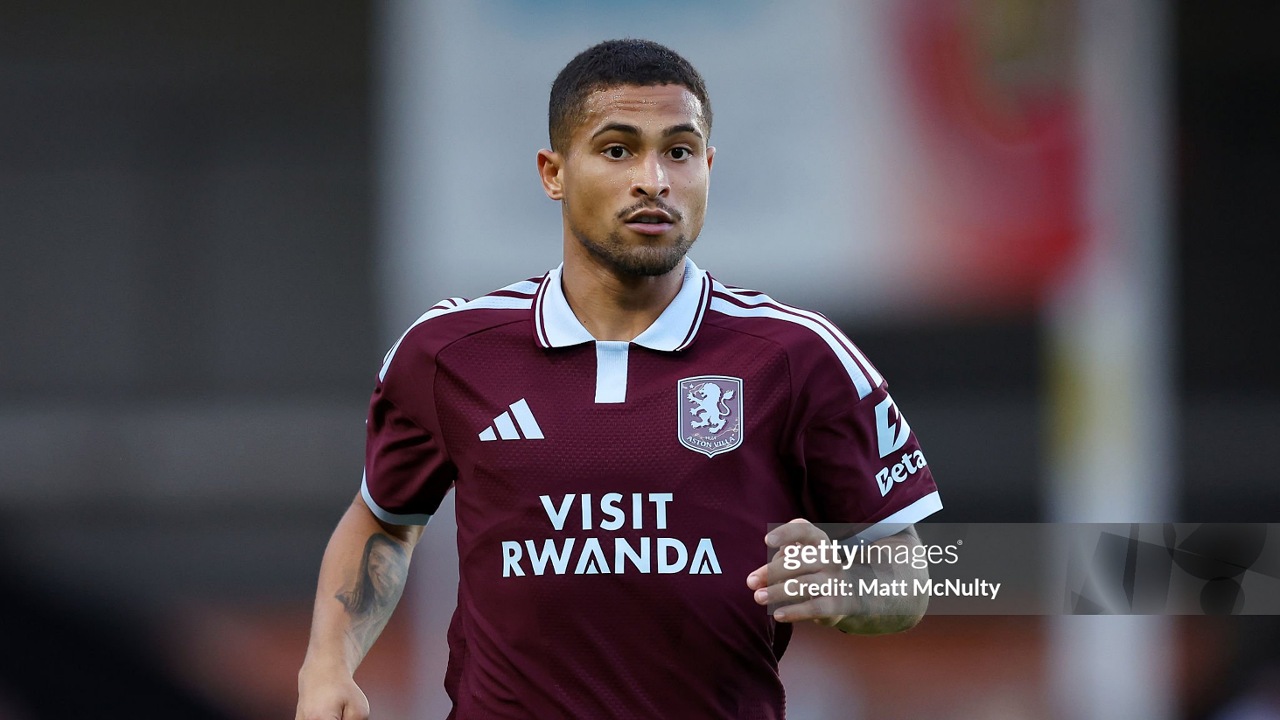Joao Gomes Ungkap Kesan Pertama di Aston Villa