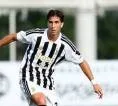 Lazio Kembali Minati Servis Gelandang Terpinggirkan Juventus