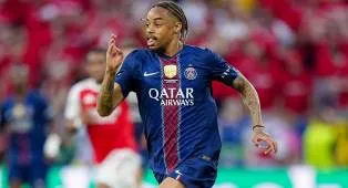 Liverpool Bantah Sudah Ajukan Tawaran untuk Bradley Barcola