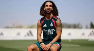 Marc Cucurella Bahagia Memakai Jersey Real Madrid