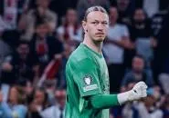 Matvey Safonov Kenang Kesuksesan di Liga Champions Musim Lalu