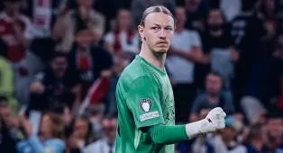 Matvey Safonov Kenang Kesuksesan di Liga Champions Musim Lalu