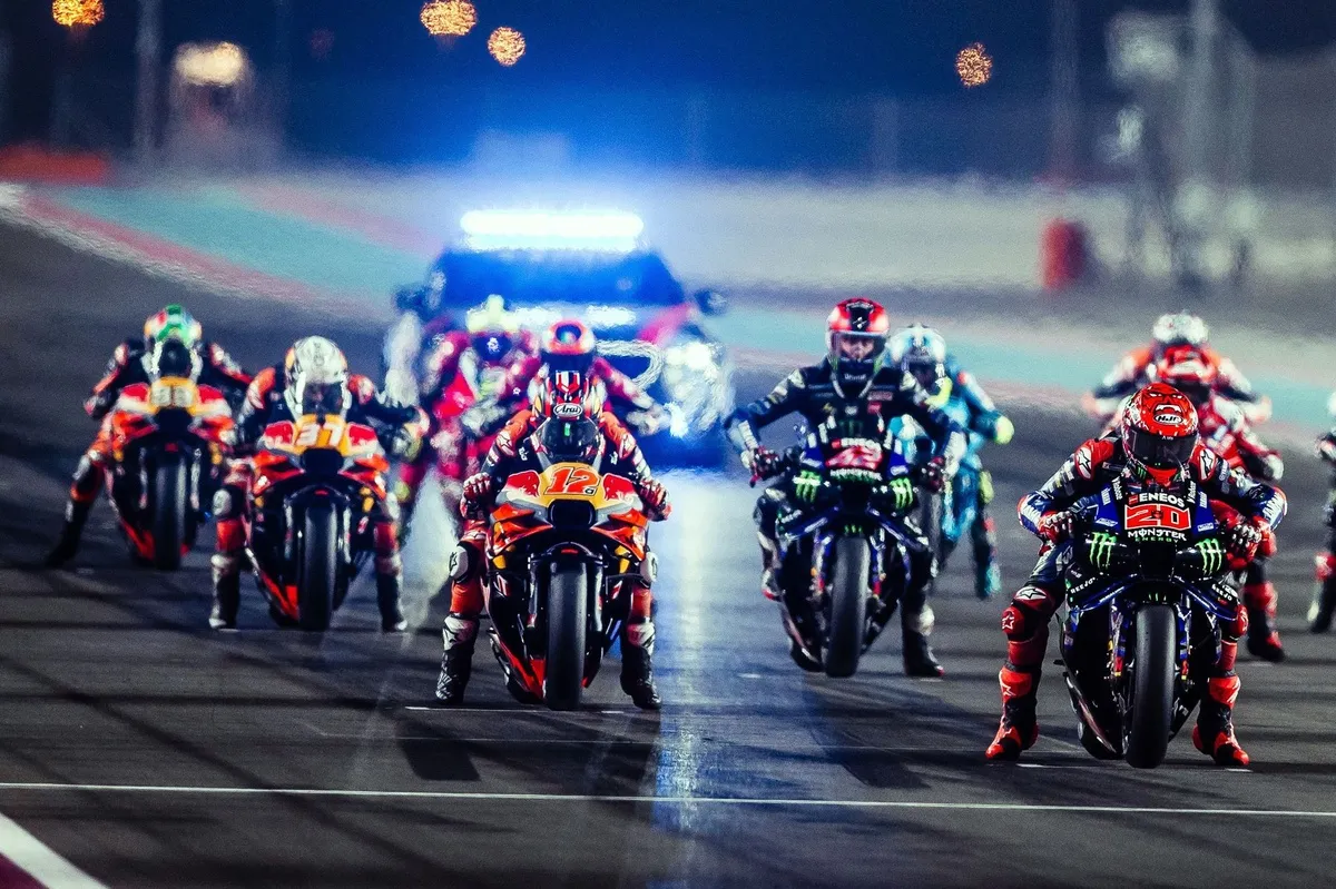 MotoGP Pertimbangkan Pindah Venue Grand Prix Qatar - sumber: (motorsport)