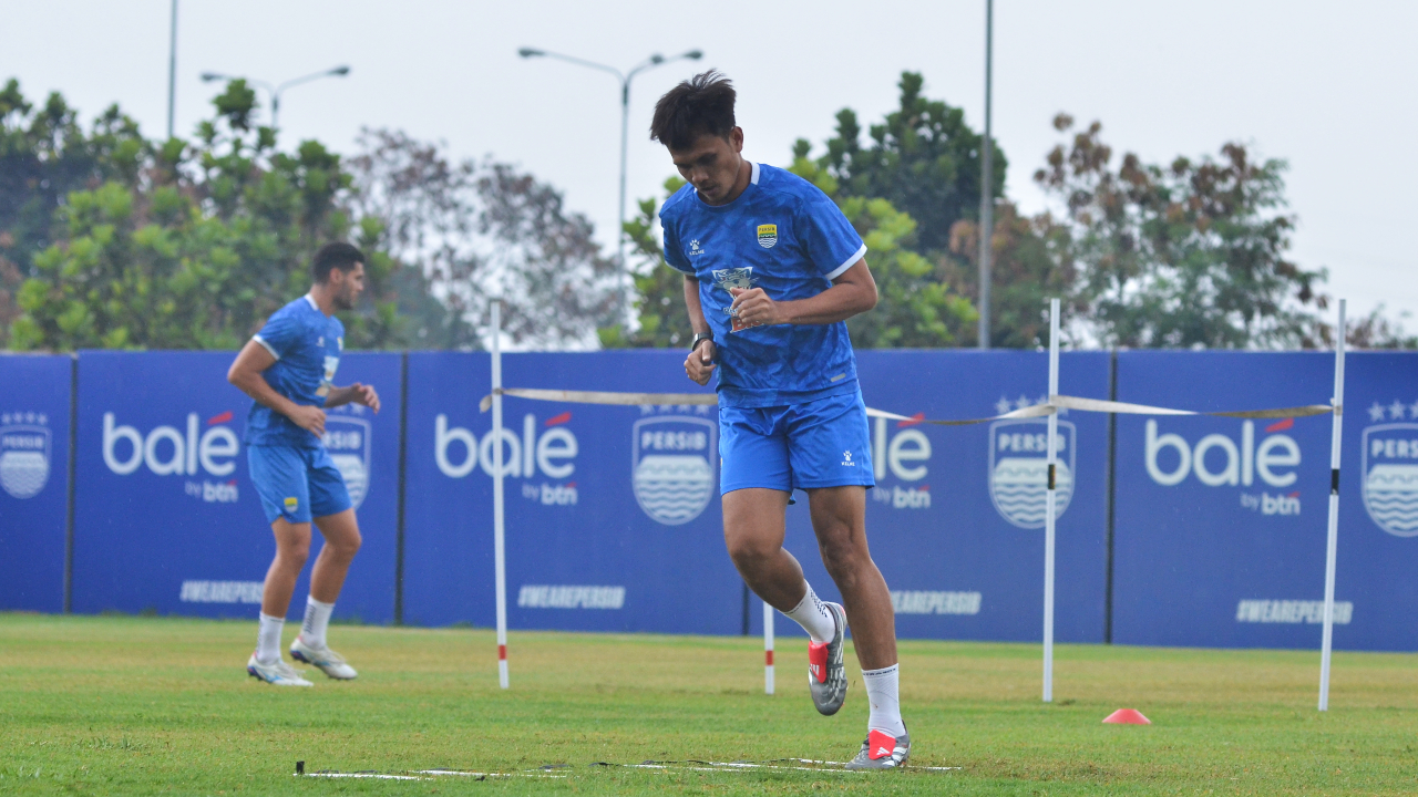 Peluang Main Kecil, Persib Pinjamkan Hamra ke Garudayaksa