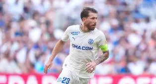 Pierre-Emile Hojbjerg Tolak Tawaran Newcastle United