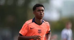 Shane Kluivert Berpeluang Jadi Penyerang Improvisasi Flick