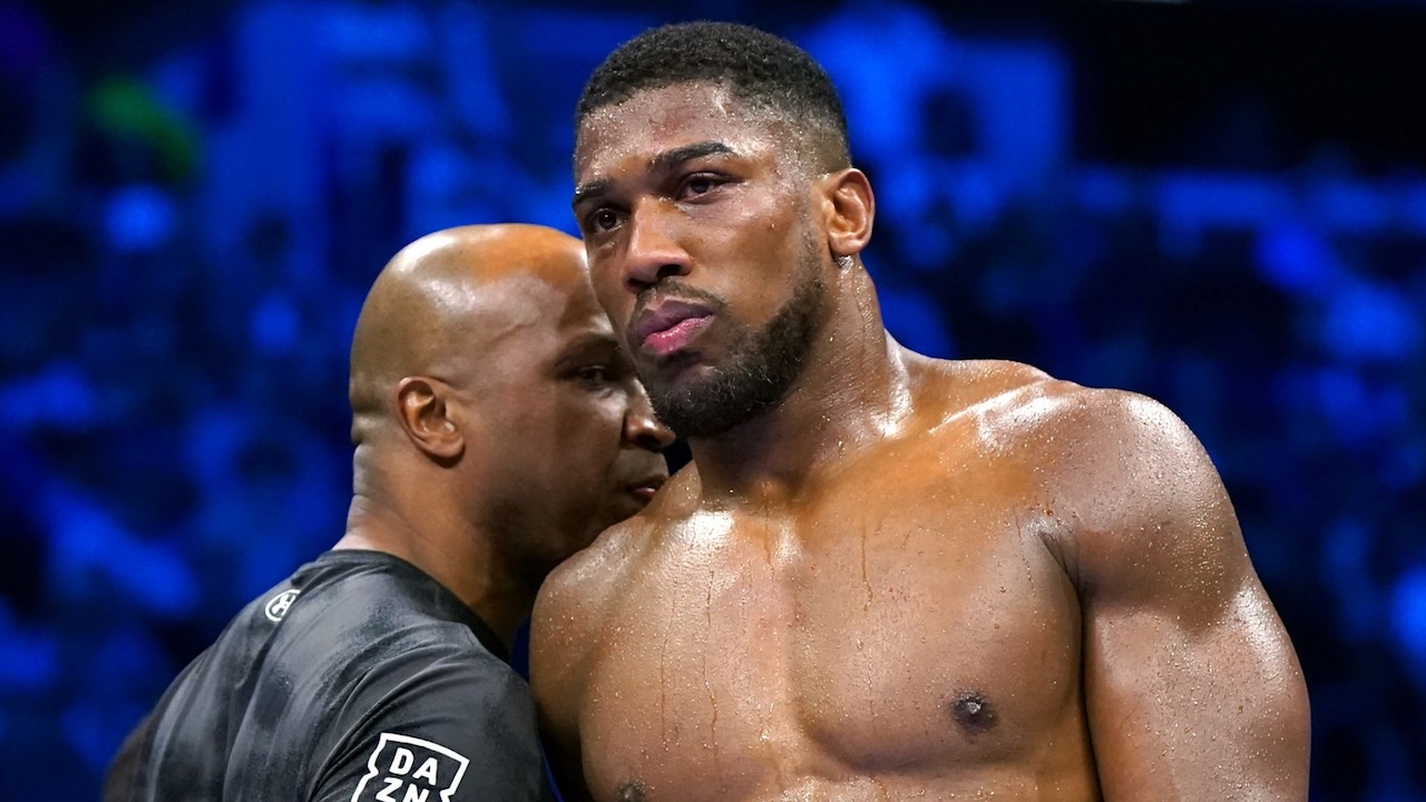 Anthony Joshua Dinilai Tak Lagi Mampu Menahan Pukulan Keras