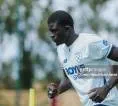 El Hadji Malick Diouf Diburu Brentford, West Ham di Persimpangan