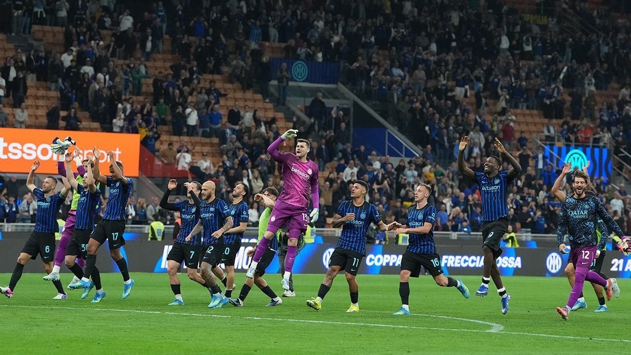 Gazzetta: Inter Milan Masih Teratas, AS Roma Jadi Outsider Scudetto