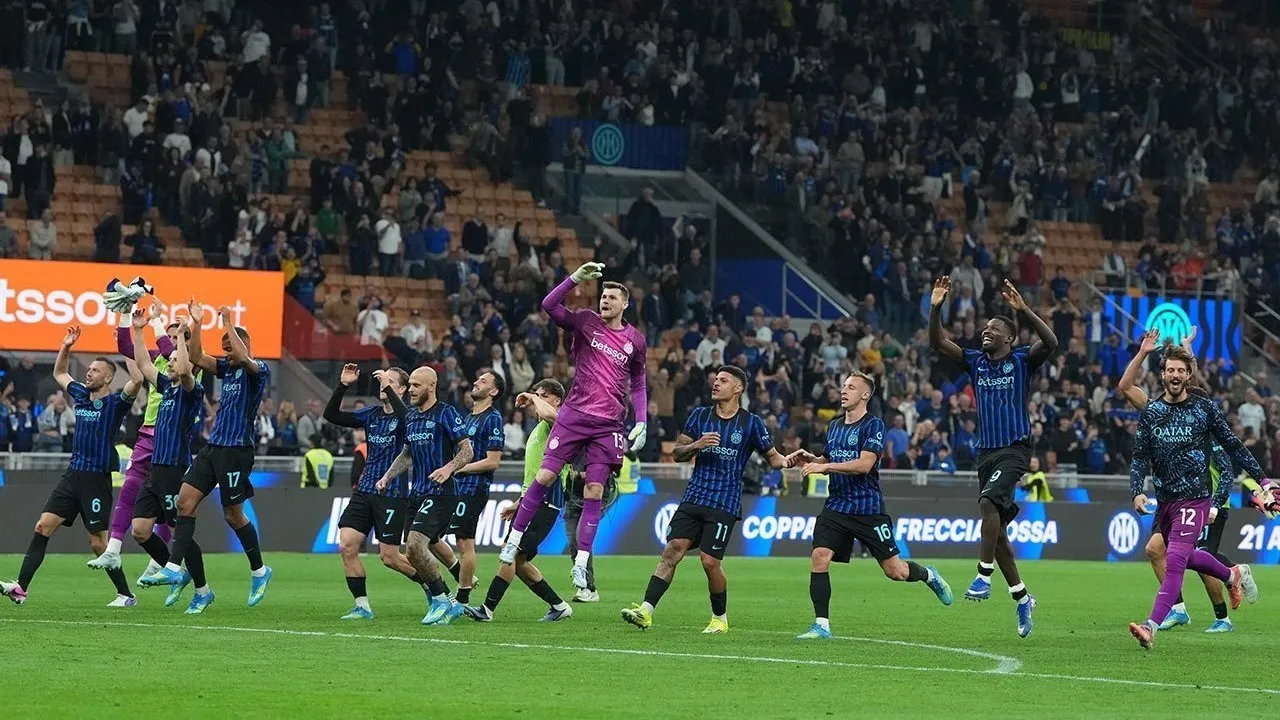 Gazzetta: Inter Milan Masih Teratas, AS Roma Jadi Outsider Scudetto