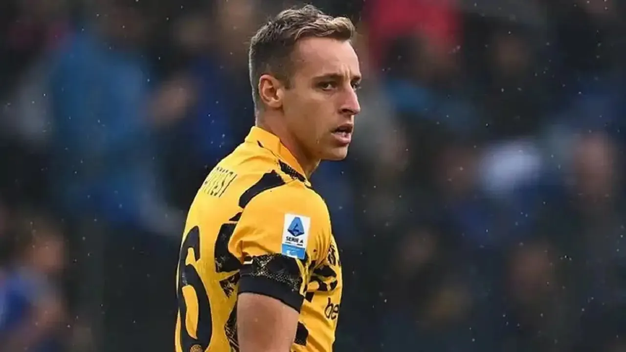 Gazzetta Ungkap Skema Yang Ditawarkan Untuk Transfer Davide Frattesi