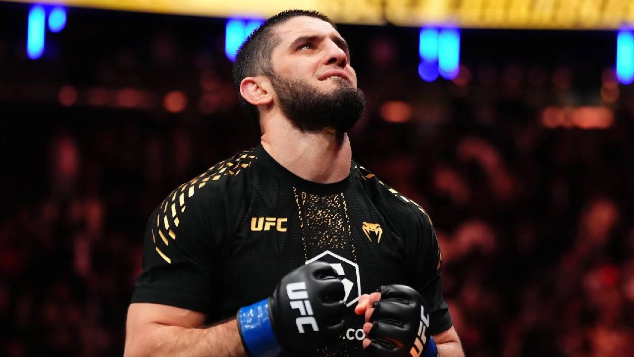 Islam Makhachev Terbuka Jalani Pertarungan Tinju Bersama Zuffa Boxing