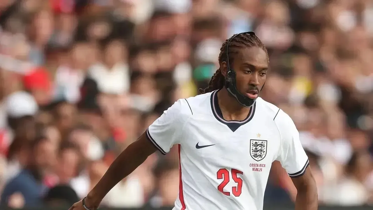 Media Italia: Tawaran Inter Milan Untuk Djed Spence Sekitar 35 Juta Euro