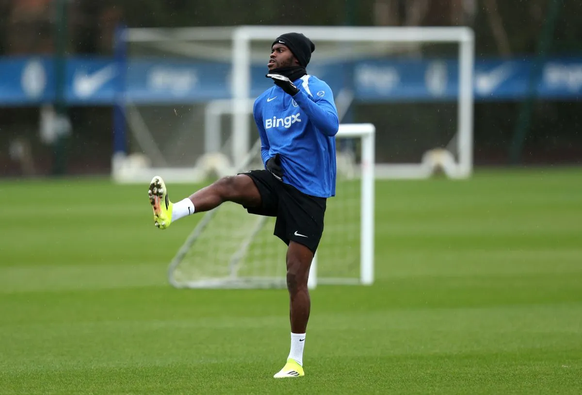 Napoli Siap Sambut Badiashile, Lampu Hijau untuk Favasuli - sumber: (footballitalia)