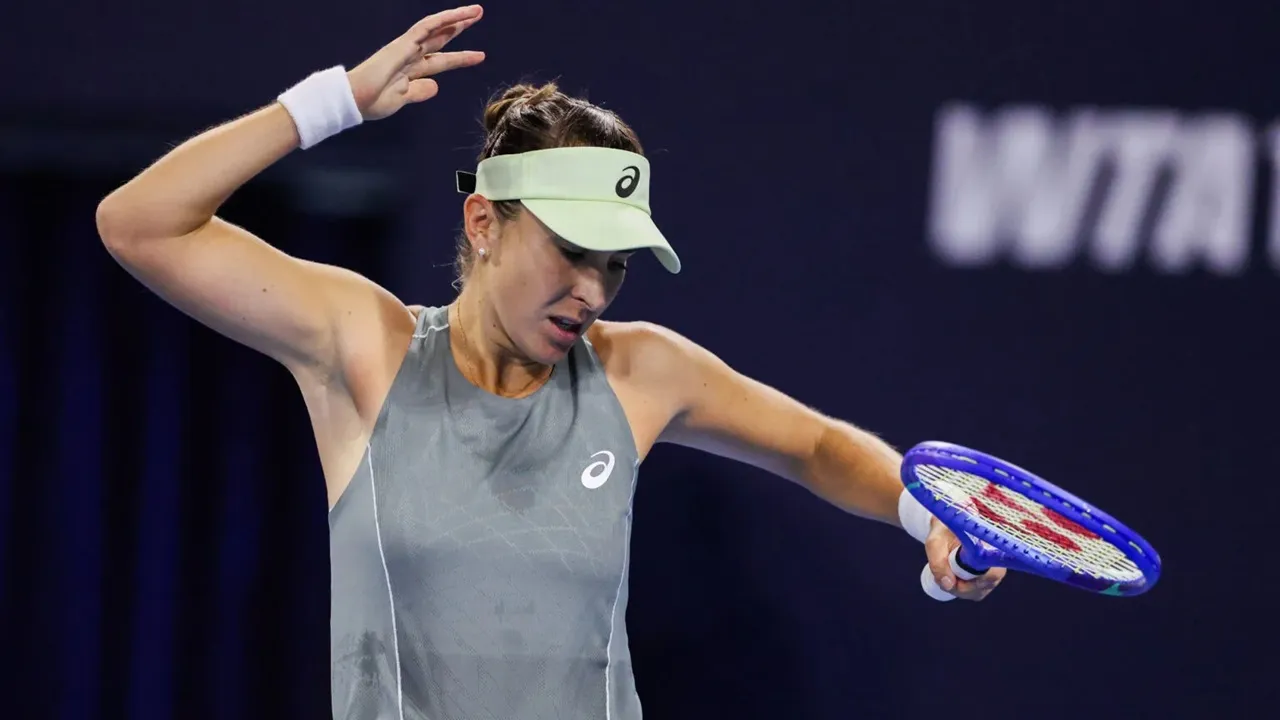 Permintaan Maaf Belinda Bencic Usai Mundur Dari Laga Kontra Cori Gauff Di Toronto