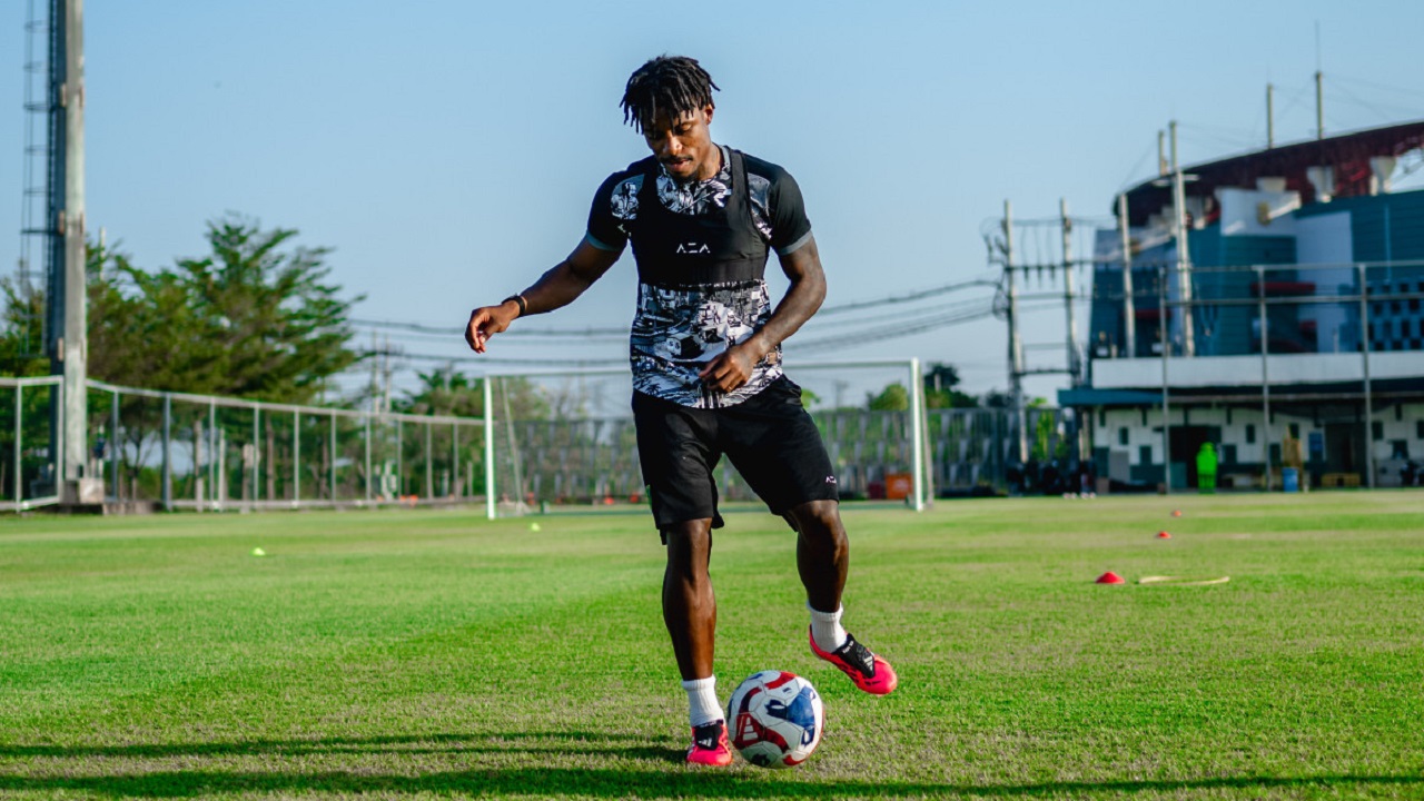 Persebaya Surabaya Dingatkan Untuk Segera Lupakan Euforia Juara