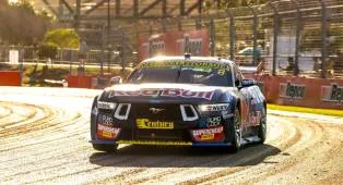 Red Bull Temukan Ketidaksesuaian Komponen pada Supercars Australia