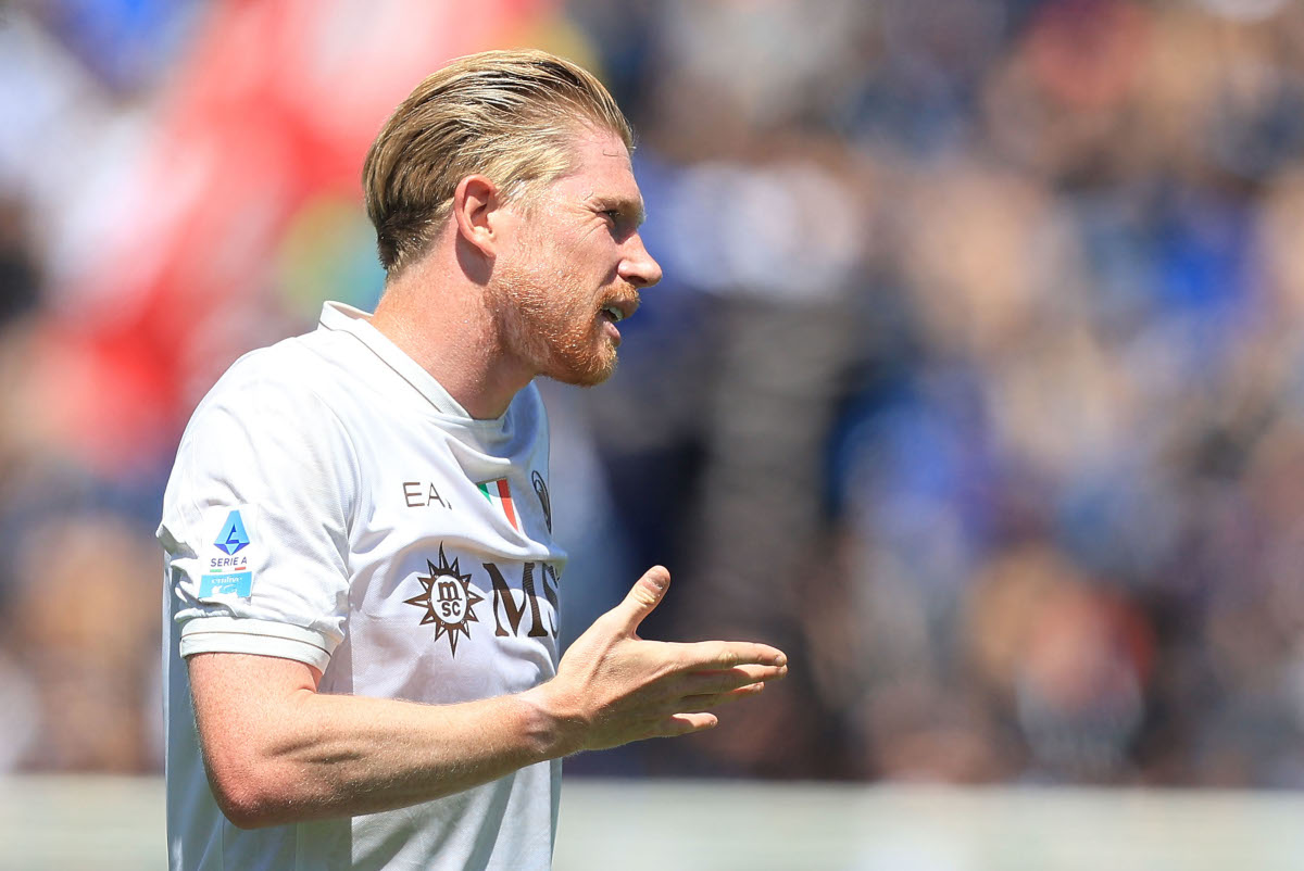 Kemenangan Telak Napoli atas Aris: De Bruyne dan McTominay Bersinar