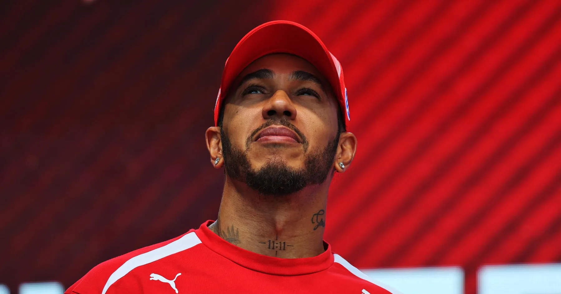 Lewis Hamilton Siap Akhiri Paceklik dan Kejar Sejarah F1 - sumber: (racingnews365)