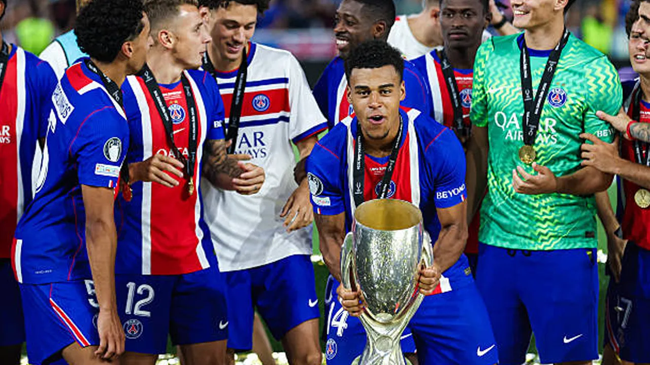Piala Super Jadi Awal, Desire Doue Ingin PSG Menangkan Semua Gelar