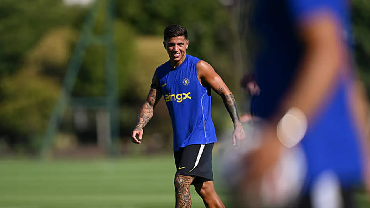 Tetapkan Batas Waktu, Chelsea Mulai Terbuka Jual Enzo Fernandez