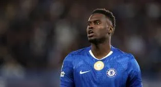 Badiashile dan Napoli Siap Tentukan Langkah Akhir Sebelum Tinggalkan Chelsea