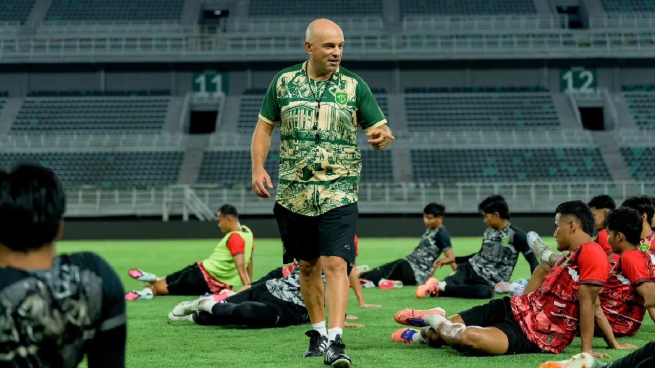Pelatih Persebaya Surabaya, Bernardo Tavares