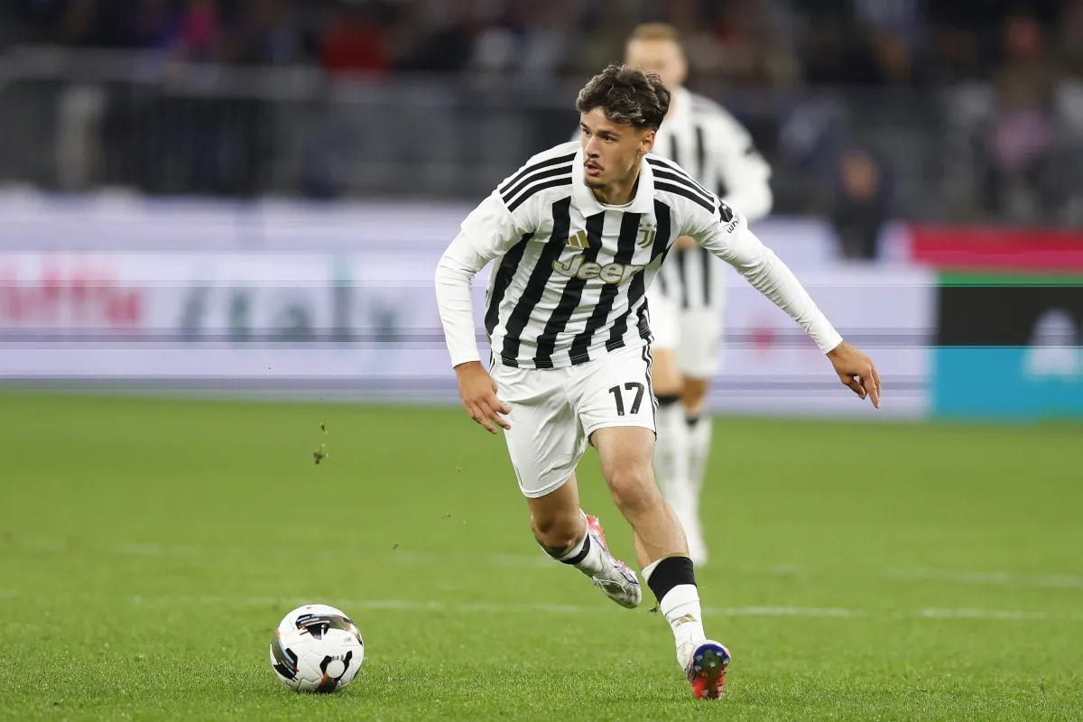 Juventus Jadi Prioritas Alajbegovic di Tengah Ketidakpastian Chelsea - sumber: (footballitalia)