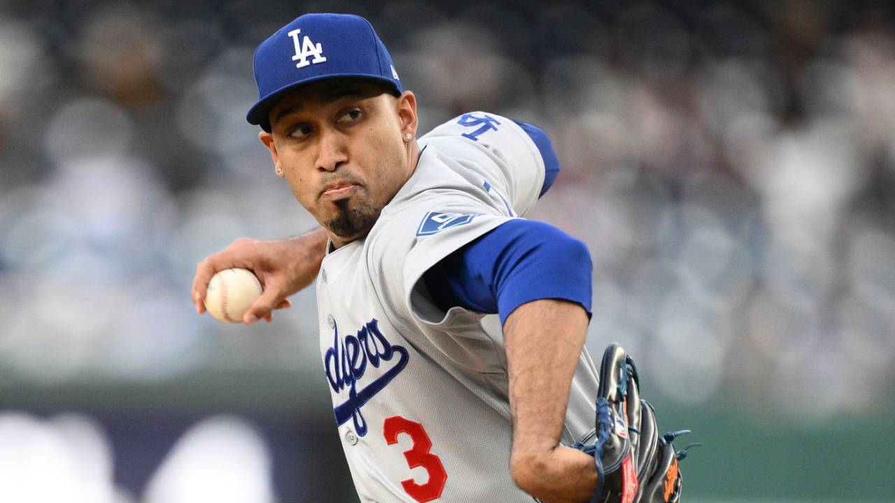 Los Angeles Dodgers Pertahankan Edwin Diaz sebagai Closer Meski Terpuruk