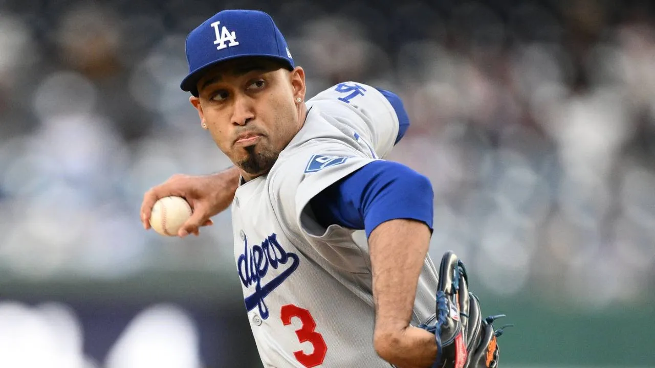 Edwin Diaz mencatat blown save untuk ketiga kalinya dalam empat penampilan terakhir saat Dodgers kalah 4-5 dari Milwaukee Brewers. (Foto: AP)