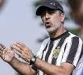 Oscar Bruzon Tanamkan Filosofi Gaya Bermain Baru Di Tim Bhayangkara FC