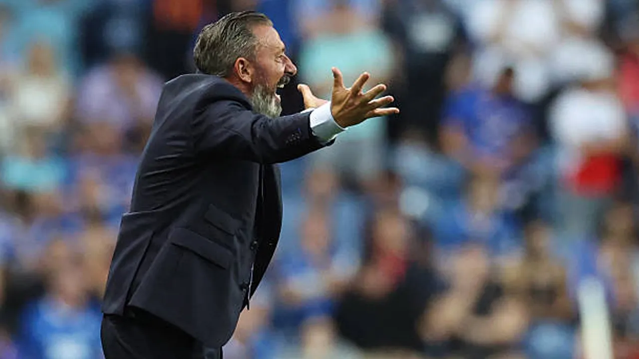 Rangers Disingkirkan Jagiellonia Bialystok, Derek McInnes Kecewa Berat