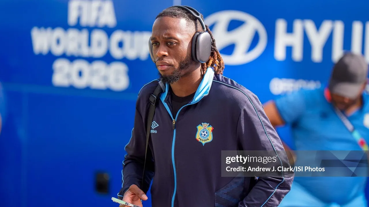 Aston Villa Sepakat dengan Aaron Wan-Bissaka, Tinggal Negosiasi