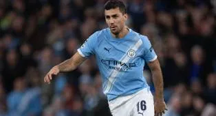 Barcelona Siapkan Tawaran Ketiga untuk Rekrut Rodri dari Man City