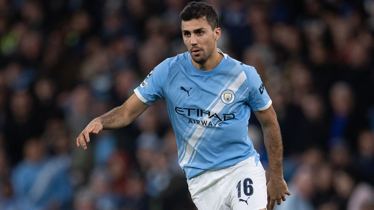 Barcelona Siapkan Tawaran Ketiga untuk Rekrut Rodri dari Man City