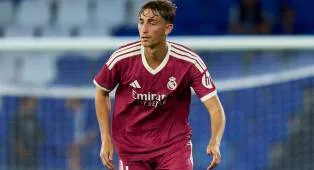 Dean Huijsen Mulai Unjuk Gigi, Jadi Bek Utama Real Madrid?