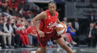 Kelsey Mitchell Bicara Soal Relasinya Dengan Caitlin Clark